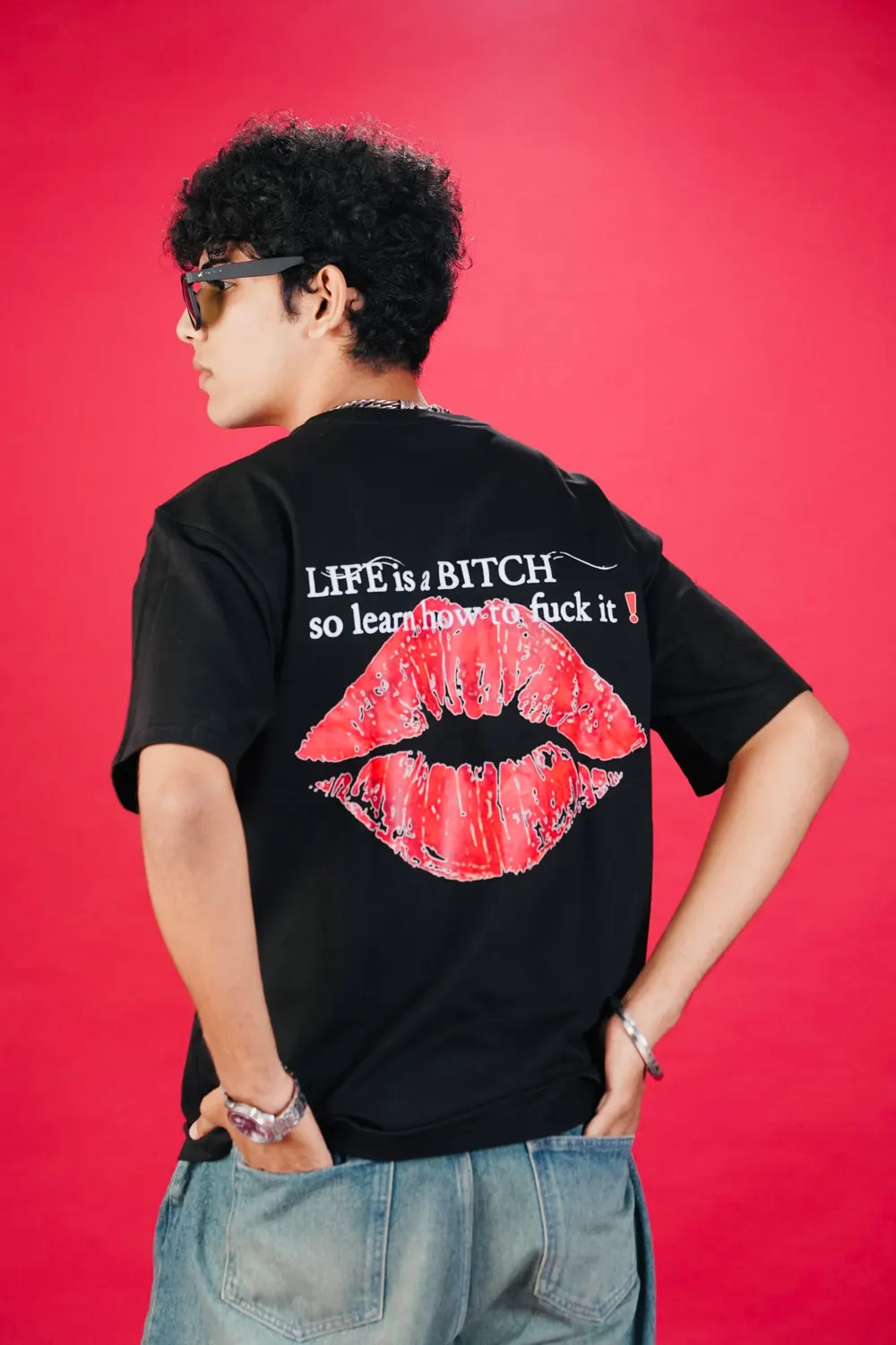 Solid Cotton Regular Tee – Lips